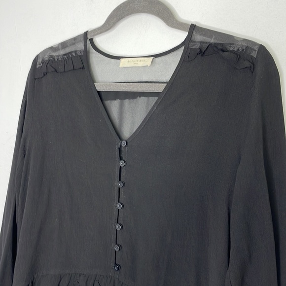 SOPHIE Rue black ruffle high low blouse - Picture 2 of 11